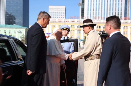 Гэгээн Ширээт Улсын төрийн тэргүүн Пап Францисын айлчлал эхэллээ